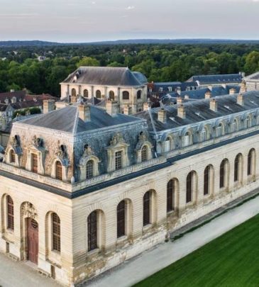 Grand_Stables-Domaine_de_chantilly_website_-_low_res